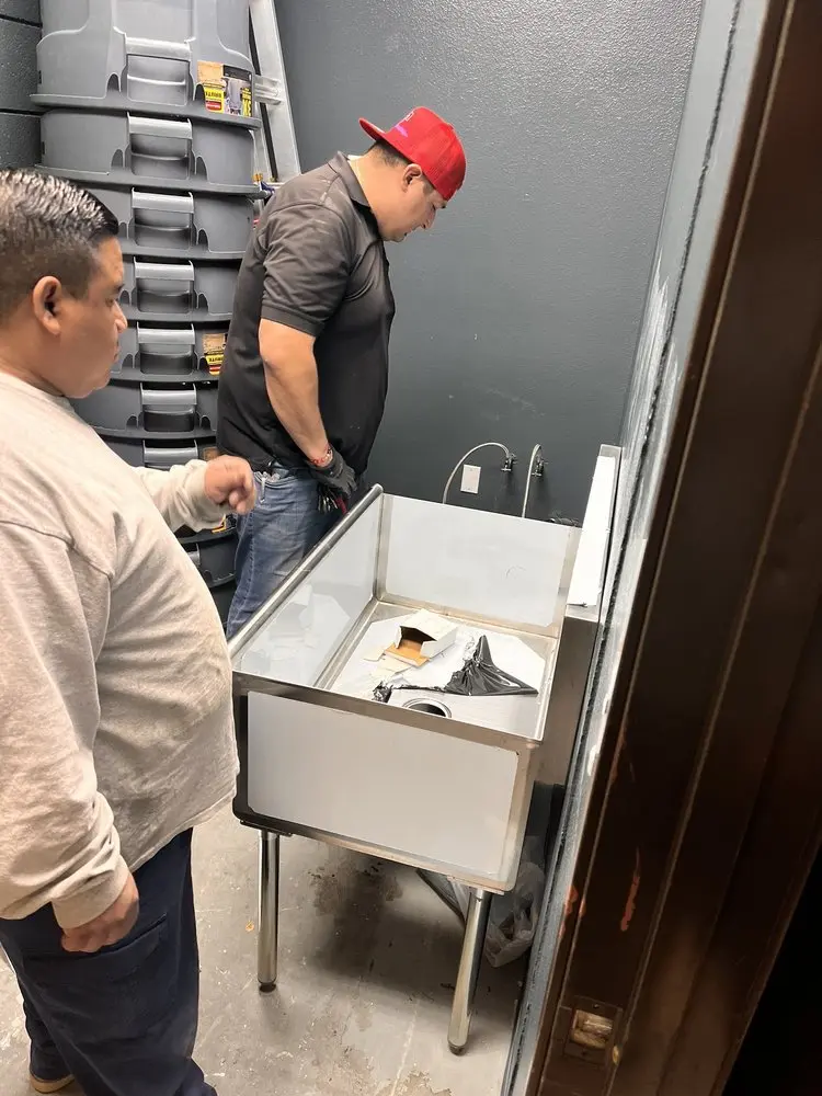 Commercial plumbing and sink installation in Alvarado